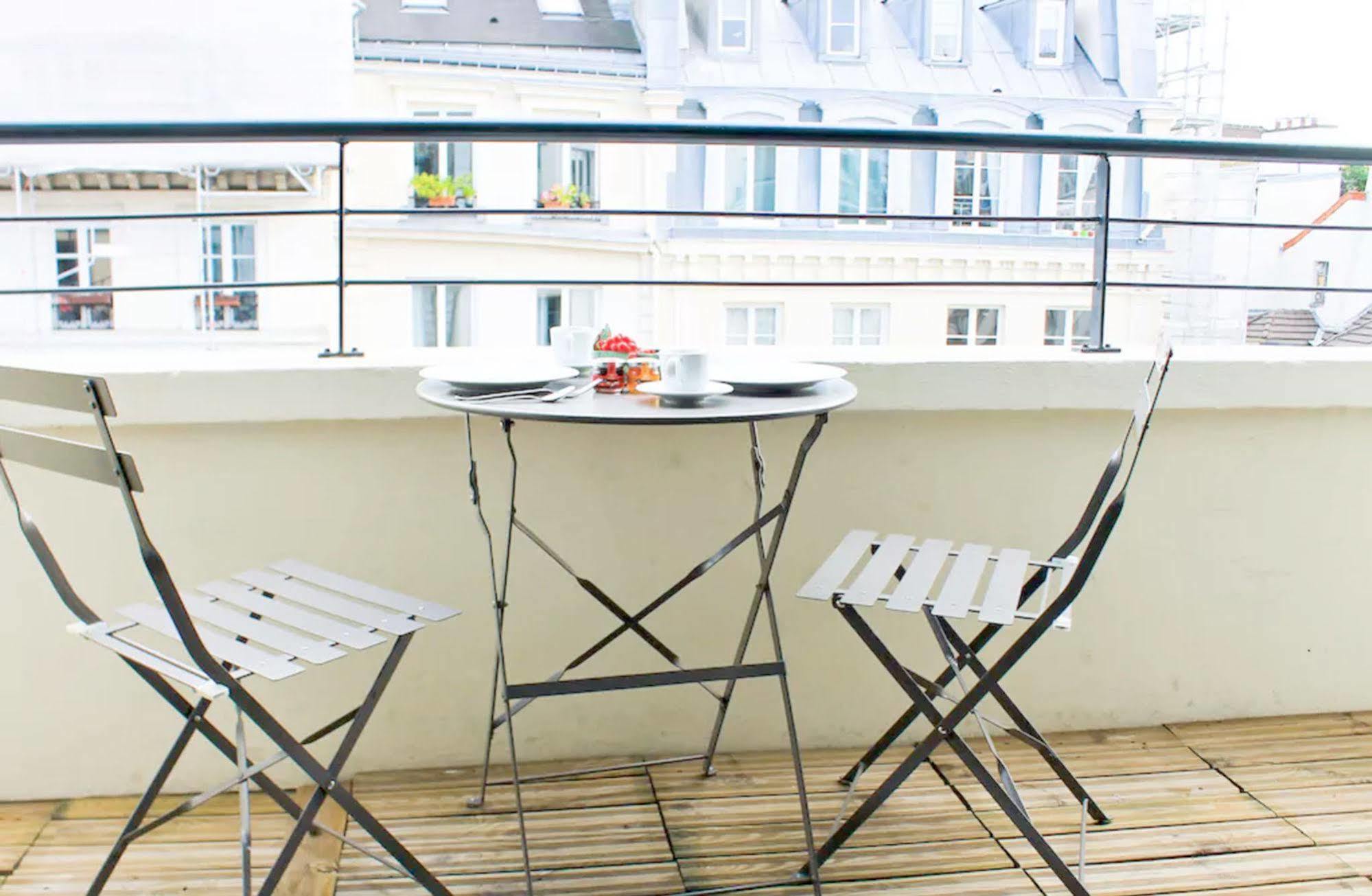 Livinparis - Luxury 2 Bedrooms Grands-Boulevards I Экстерьер фото